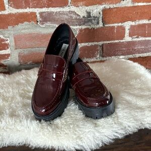 EUC Burgundy Steve Madden Platform Loafer